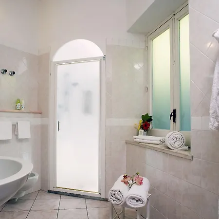Villa Angela Hotel & Spa